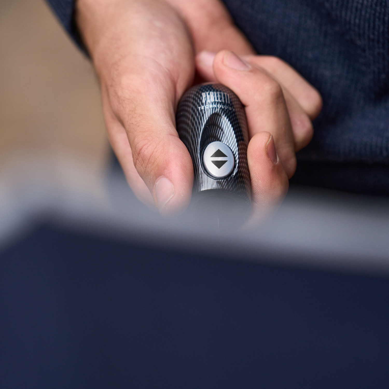 Ombrello Nero Bordo Catarifrangente Apri e Chiudi Automatico - Perletti